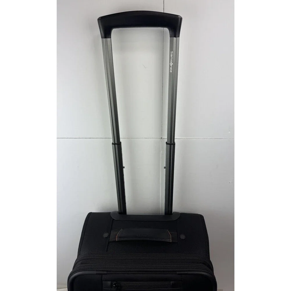 Samsonite Pro Expandable Spinner Carry-On Suitcase Luggage